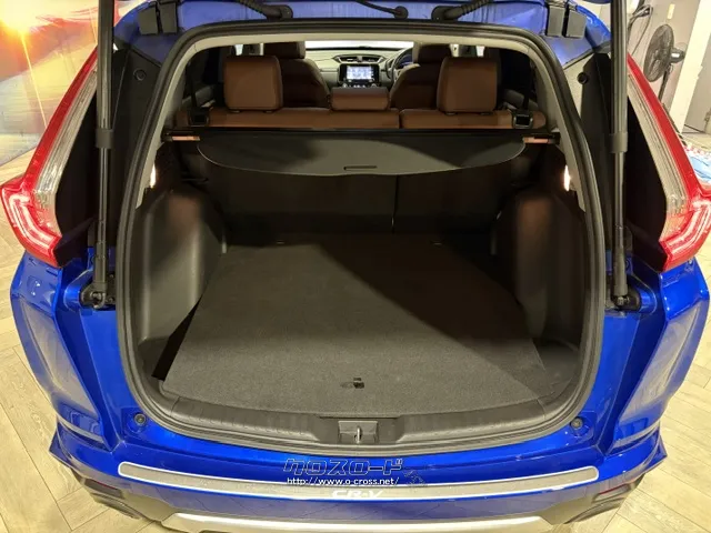 日常的な買い物なら必要十分なラゲッジスペースです。 ホンダ CR-V