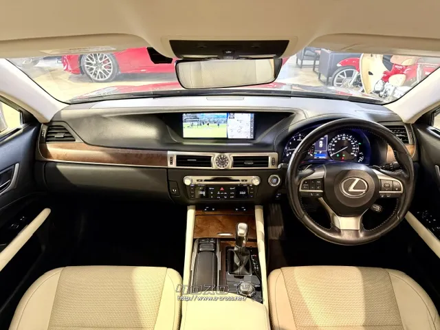 ★ユーポス全店の車両を新都心店でご覧頂く事も可能です! レクサス GS
