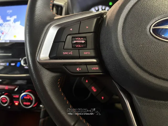 ハンドルを握ったままオーディオ操作が可能です。 スバル XV