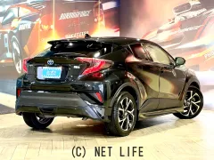 トヨタ C-HR