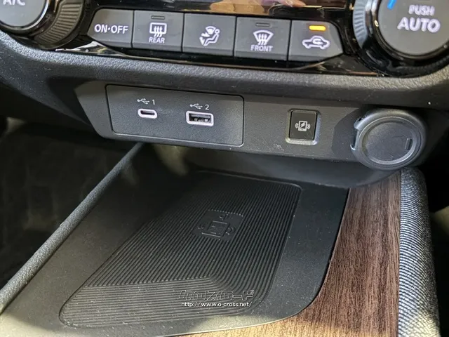 シガーソケット/USB/ワイヤレス充電 日産 ノートオーラ