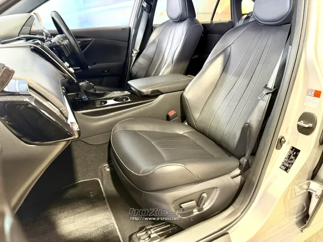 前席にはパワーシート/シートヒーター/ベンチレーション トヨタ クラウン