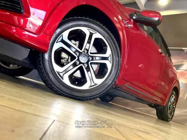 215/55R17 94V最小回転半径5.3m ホンダ ヴェゼル