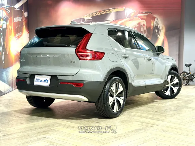 2L 4気筒ターボエンジンに電気モーターを組み合わせたマイルドハイブリッドを搭載 ボルボ XC40
