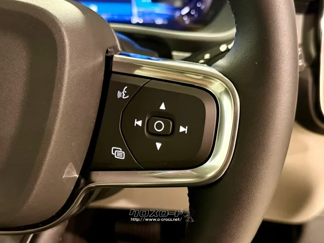 ステアリングスイッチ ボルボ XC40