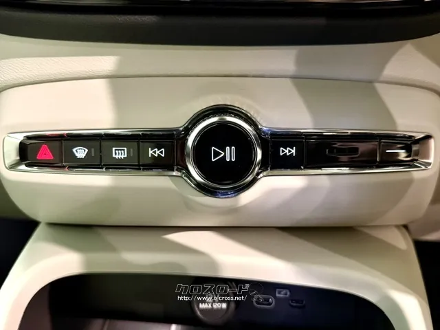 オーディオ操作スイッチ ボルボ XC40