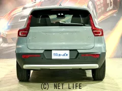 ボルボ XC40
