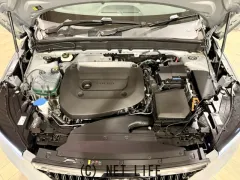 ボルボ XC40