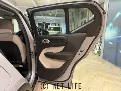 ボルボ XC40