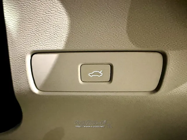 パワーバックドア ボルボ XC40