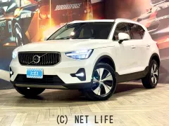 ボルボ XC40