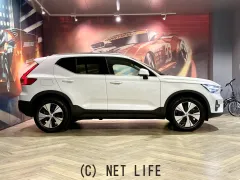 ボルボ XC40
