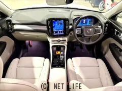 ボルボ XC40