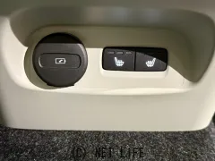 ボルボ XC40