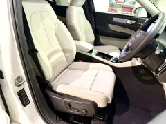 ボルボ XC40