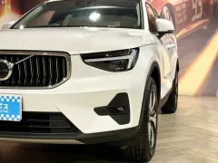 ボルボ XC40