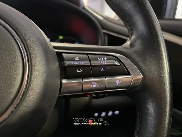 追従機能付きクルーズコントロール(レーンアシスト付き) マツダ CX-30