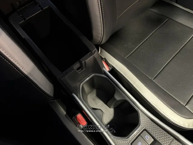 ドリンクホルダー トヨタ ライズ