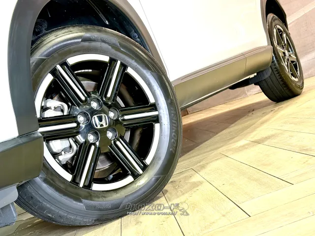 タイヤサイズ(前)215/60R16タイヤサイズ(後)215/60R16 ホンダ ヴェゼル