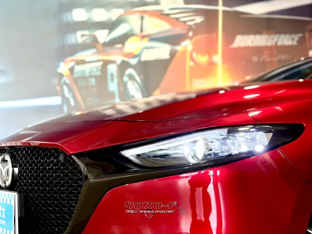 WLTCモード燃費16.6km/リットル マツダ MAZDA3ファストバック