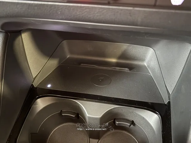 ワイヤレス充電 マツダ MAZDA3ファストバック