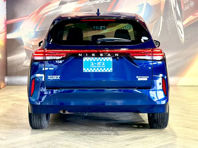 横一文字に点灯するLEDリヤコンビネーションランプは、先進的で個性的なリヤビュー 日産 ノートオーラ