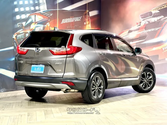緻密にセッティングをし、リニアで上質なドライバビリティーも実現した。 ホンダ CR-V