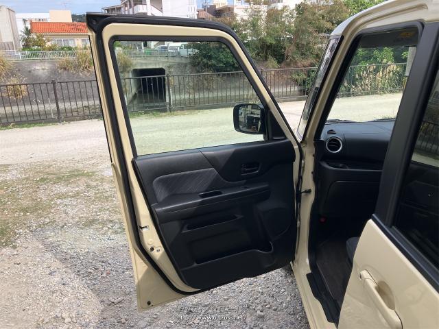 マツダ フレアワゴン XS・2017(H29)年式・ベージュM・660cc・くるま