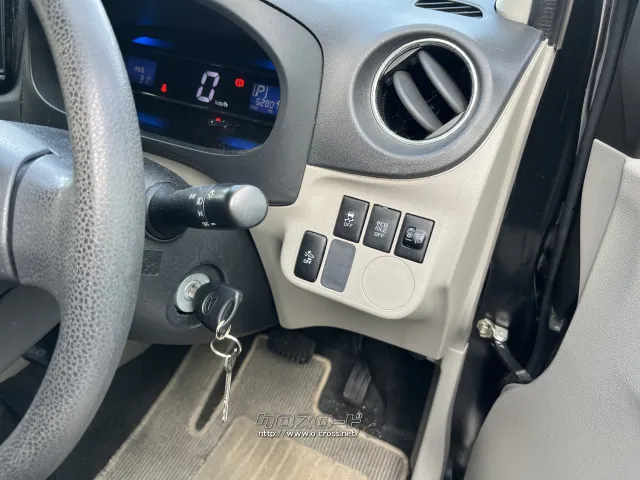 ダイハツ ミライース