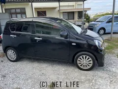 ダイハツ ミライース