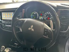 三菱 アウトランダーPHEV