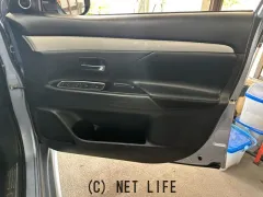 三菱 アウトランダーPHEV