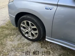 三菱 アウトランダーPHEV