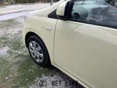 ダイハツ ミライース