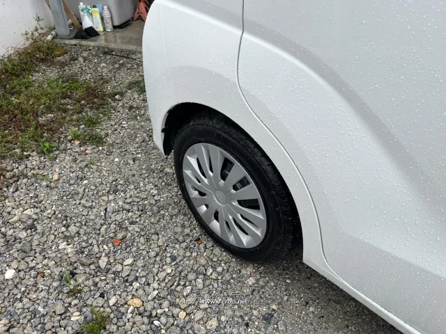 ダイハツ ムーヴ