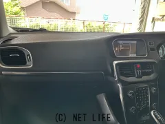 ボルボ V40