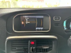 ボルボ V40