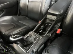 ボルボ V40