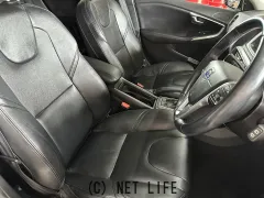 ボルボ V40