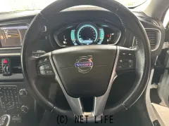ボルボ V40