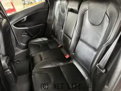 ボルボ V40