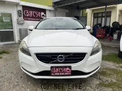 ボルボ V40