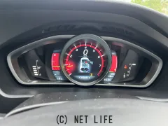 ボルボ V40