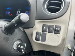 ダイハツ ミライース