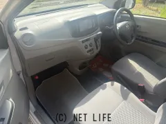 ダイハツ ミライース