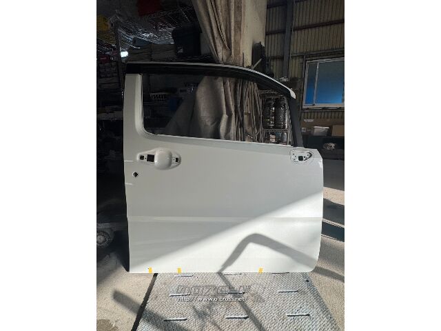 外装・エアロ ドア