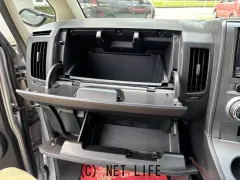 三菱 デリカD：5