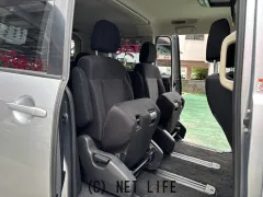 三菱 デリカD：5