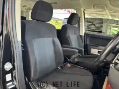 三菱 デリカD：5