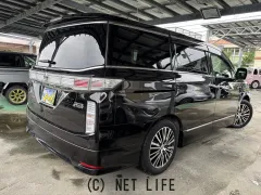 日産 エルグランド